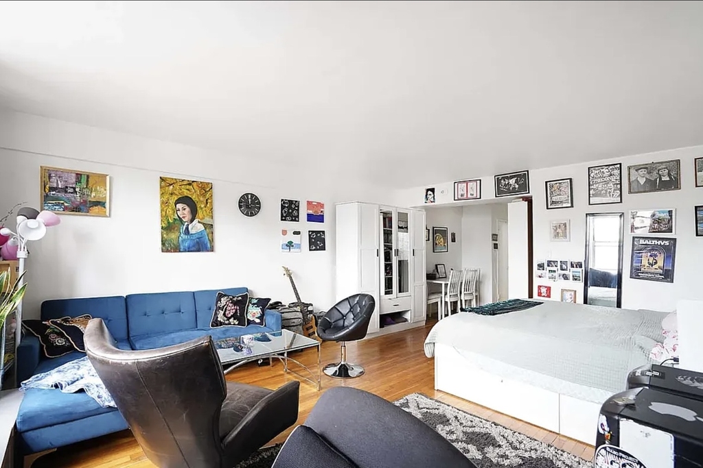 150 Hawthorne Street - Photo 3