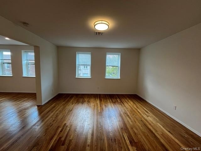 55 Main Street - Photo 5