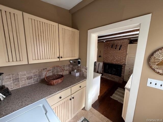 225 Christian Avenue - Photo 6
