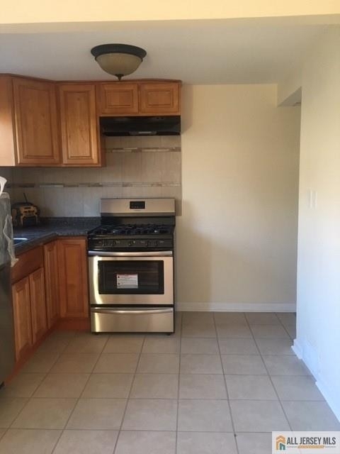 218 Newman Street - Photo 1