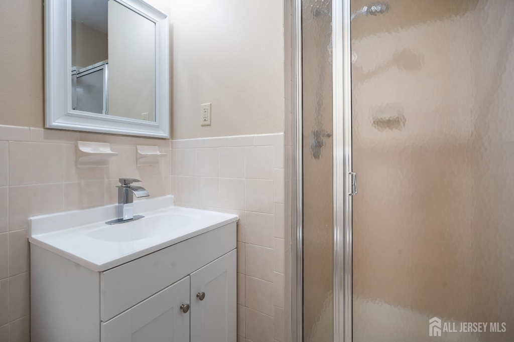 4410 Birchwood Court - Photo 13