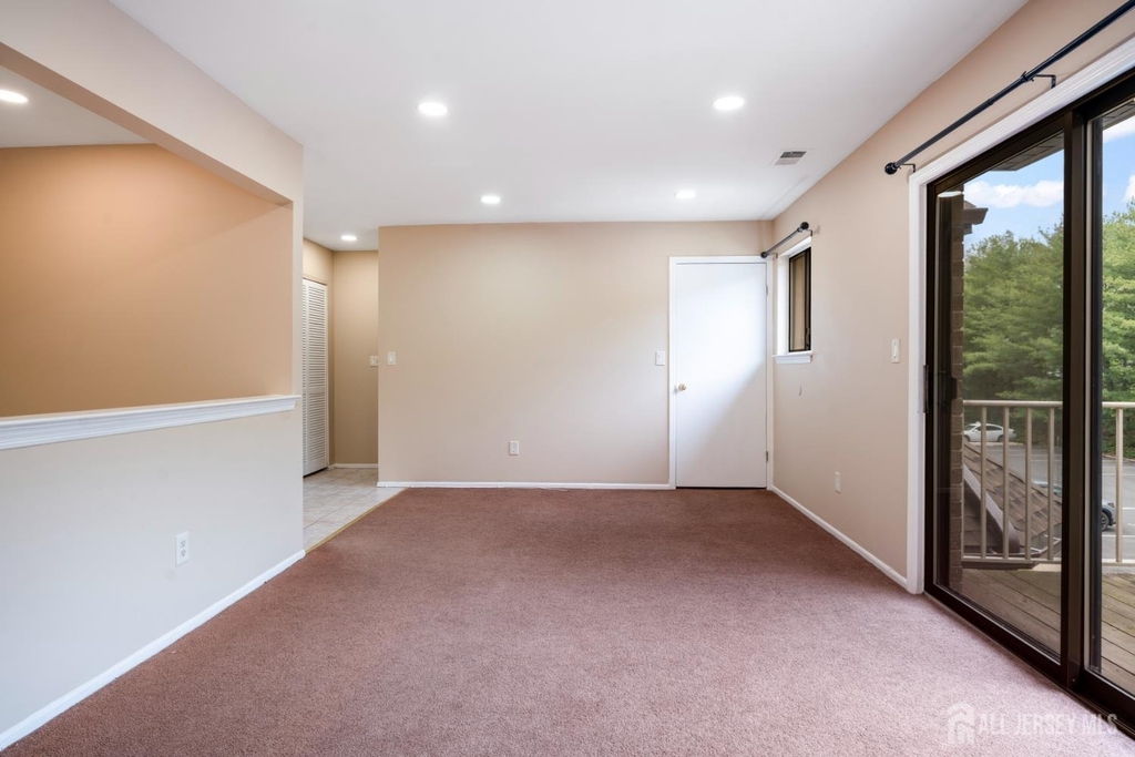 4410 Birchwood Court - Photo 4