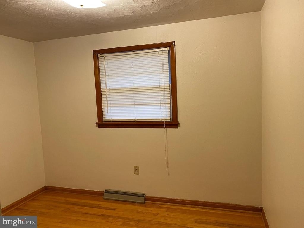105 Fay Street - Photo 8