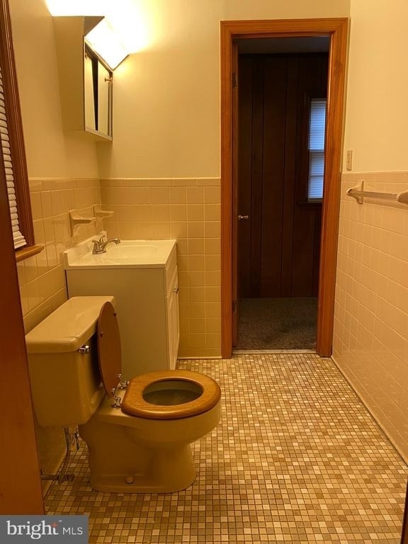 105 Fay Street - Photo 5
