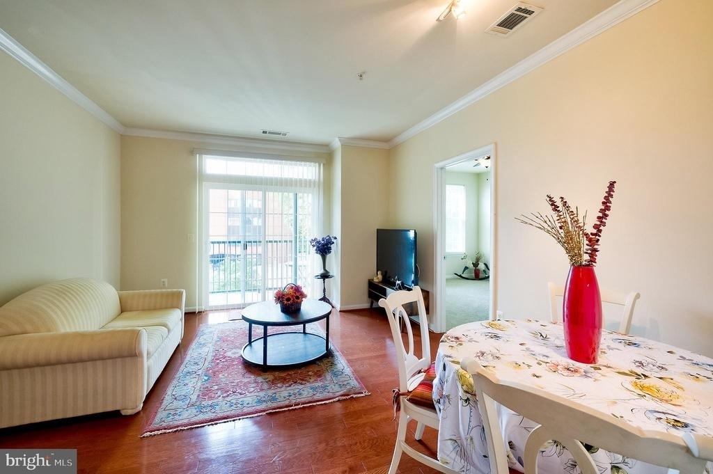 2301 25th Street S - Photo 9
