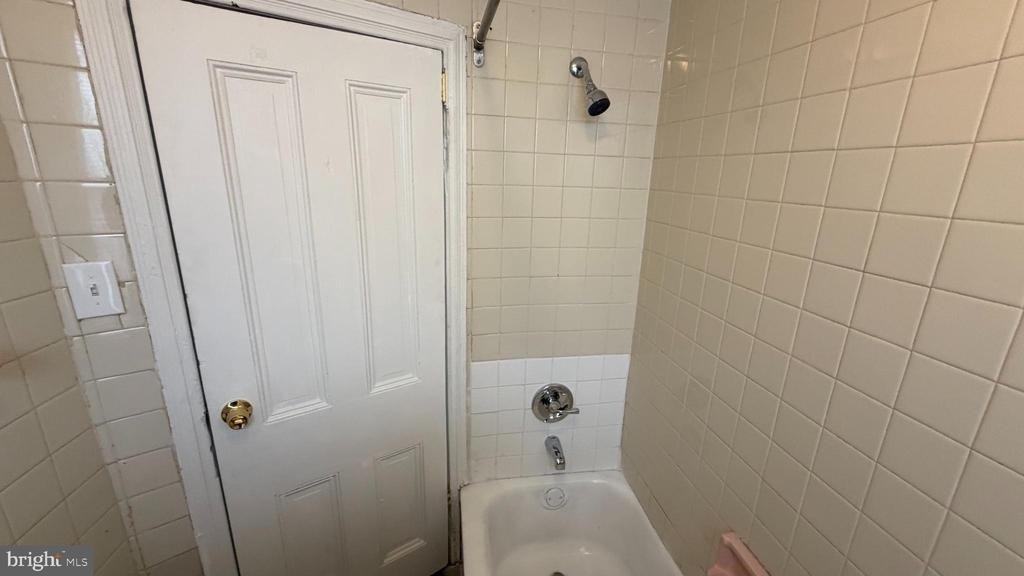 2554 N Bouvier Street - Photo 3