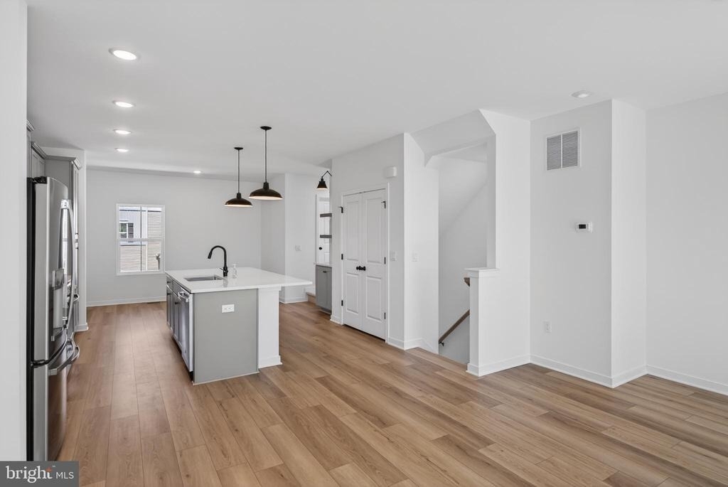 73 Basswood - Photo 11