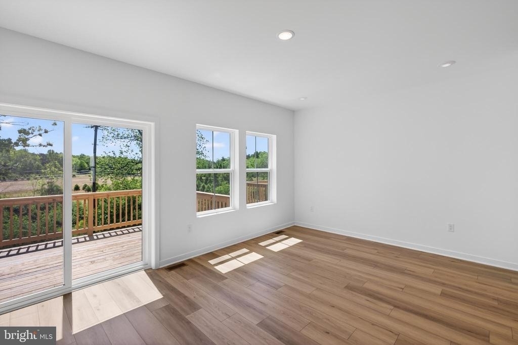 73 Basswood - Photo 9