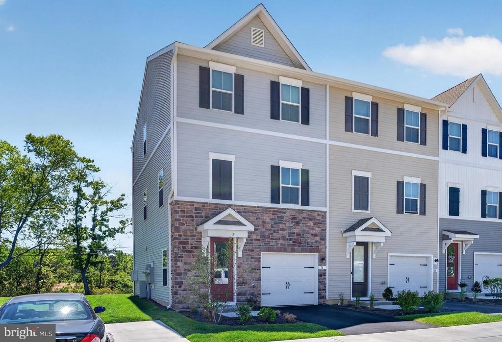 73 Basswood - Photo 1