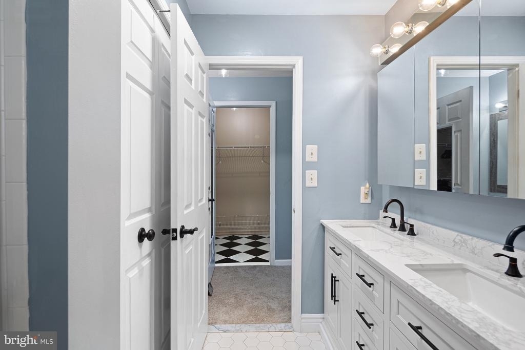 107 Sweetwater Drive - Photo 12