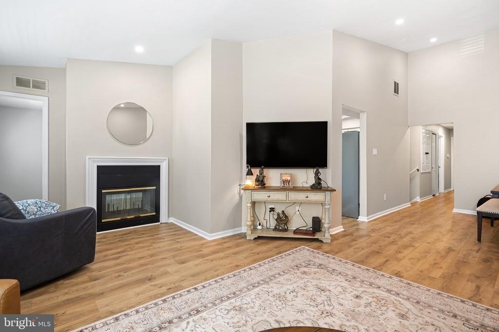 107 Sweetwater Drive - Photo 3
