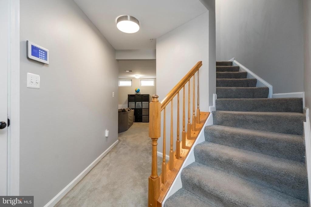 4004 Meadow Trail Lane - Photo 31