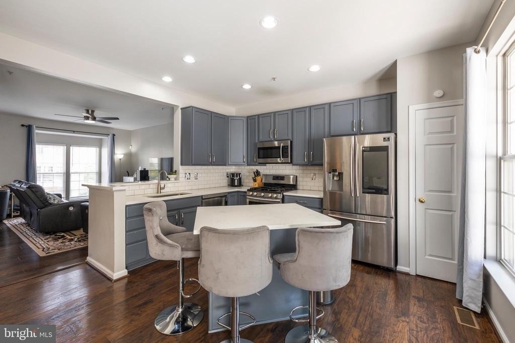 4004 Meadow Trail Lane - Photo 10