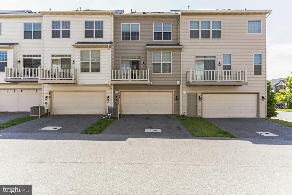 2531 Standifer Place - Photo 36