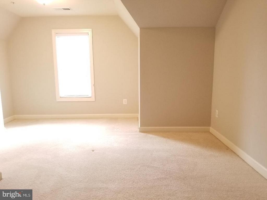 643 Pullman Place - Photo 22