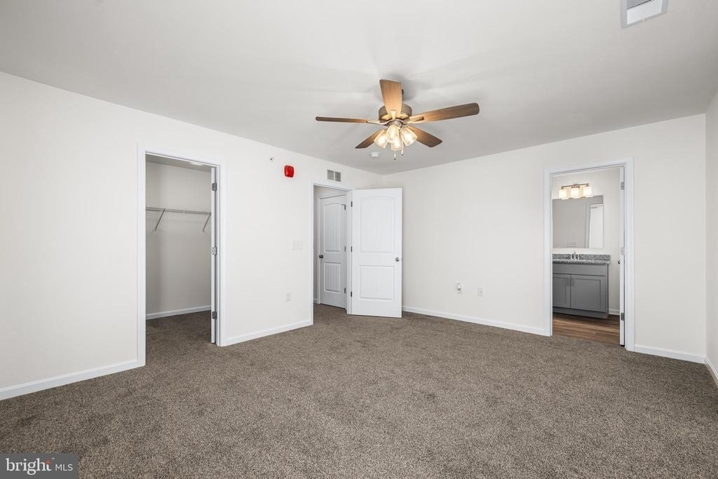 900 Gilbert Road - Photo 15
