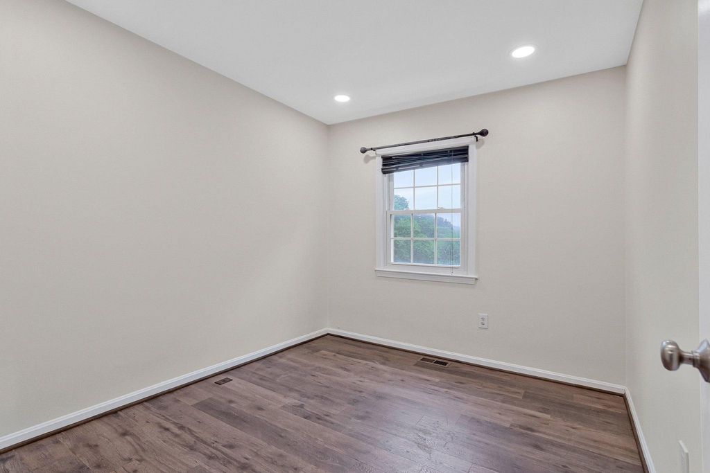 1675 Ridgely Court - Photo 38