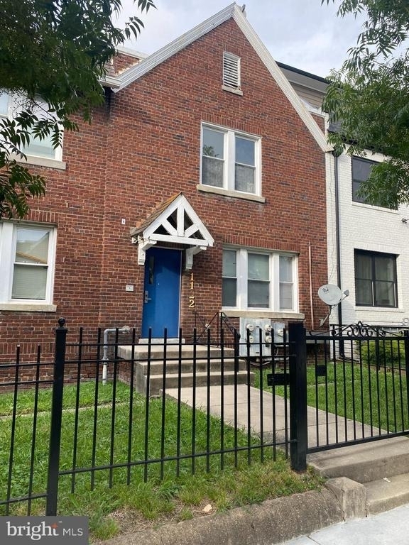1122 Penn Street Ne - Photo 26