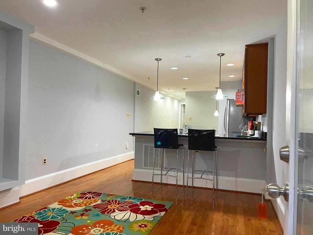449 New Jersey Avenue Se - Photo 3