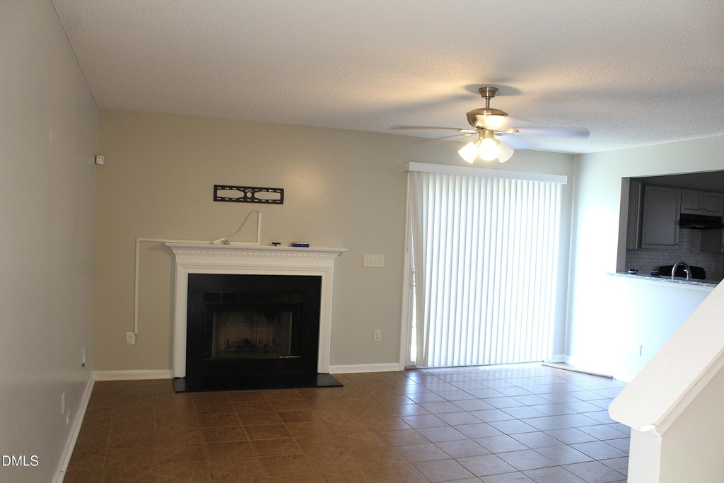 4305 Standing Rock Way - Photo 10