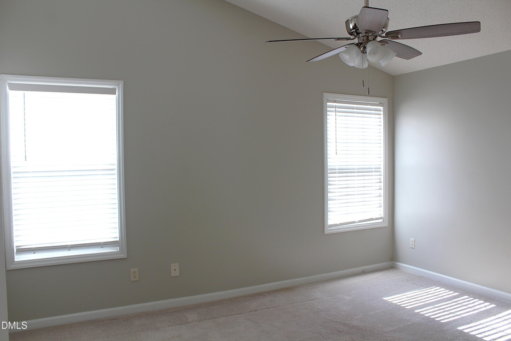 4305 Standing Rock Way - Photo 9
