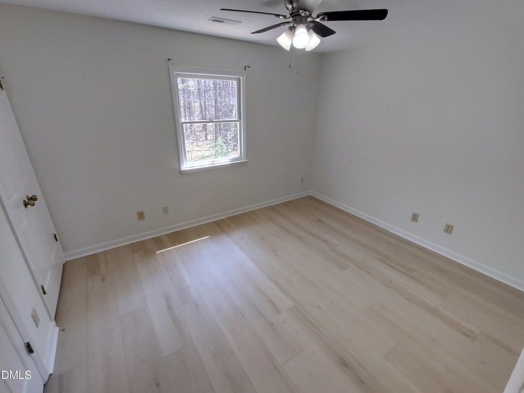 2211 Peppertree Street - Photo 6