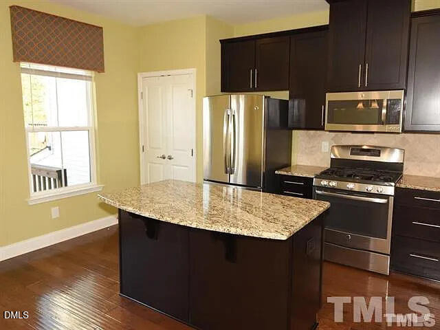 438 Berry Chase Way - Photo 12