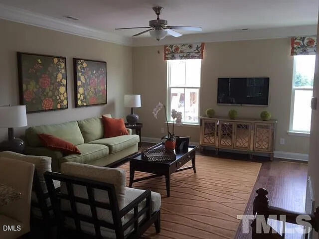 438 Berry Chase Way - Photo 6