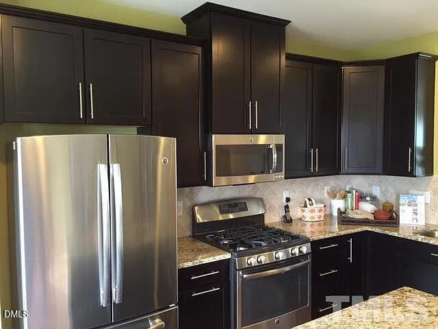 438 Berry Chase Way - Photo 10