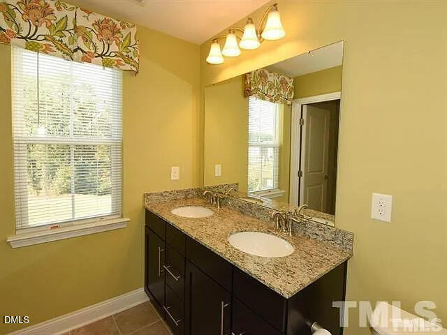 438 Berry Chase Way - Photo 23