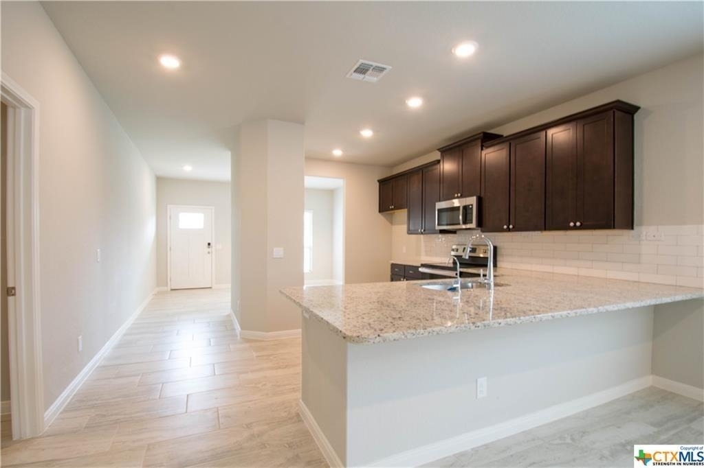 2819 Wheatfield Way - Photo 4