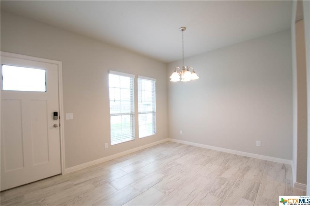 2819 Wheatfield Way - Photo 7