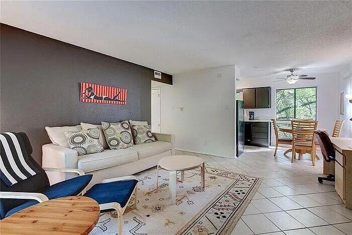 6211 Adalee Ave - Photo 1