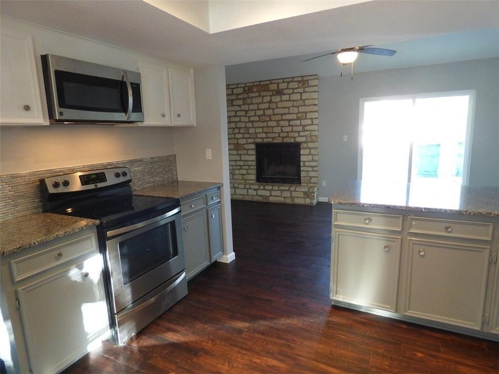 6107 La Mesa St - Photo 2