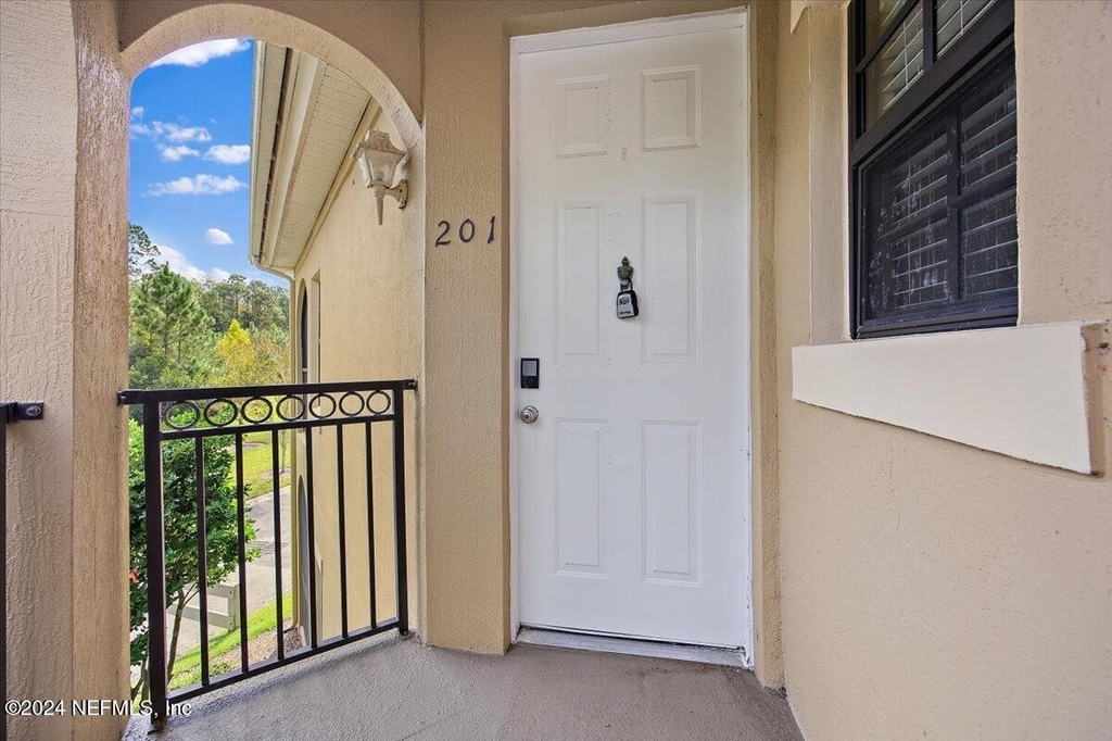 180 Calle El Jardin - Photo 1