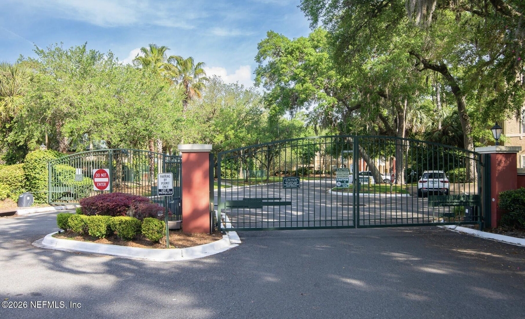 160 Veracruz Drive - Photo 11