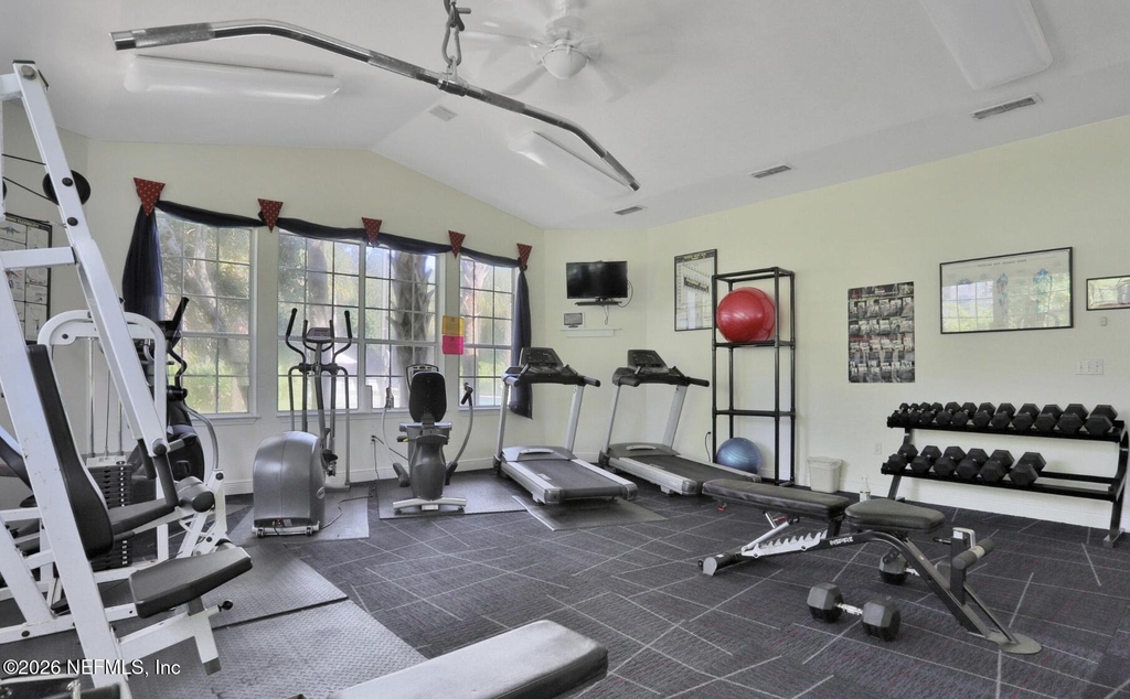 160 Veracruz Drive - Photo 16