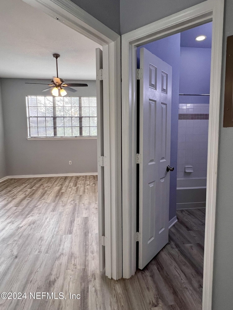 10150 Belle Rive Boulevard - Photo 13