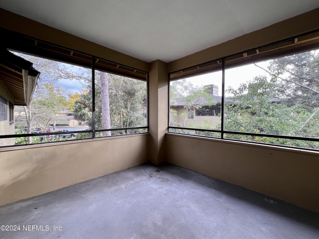 10150 Belle Rive Boulevard - Photo 26