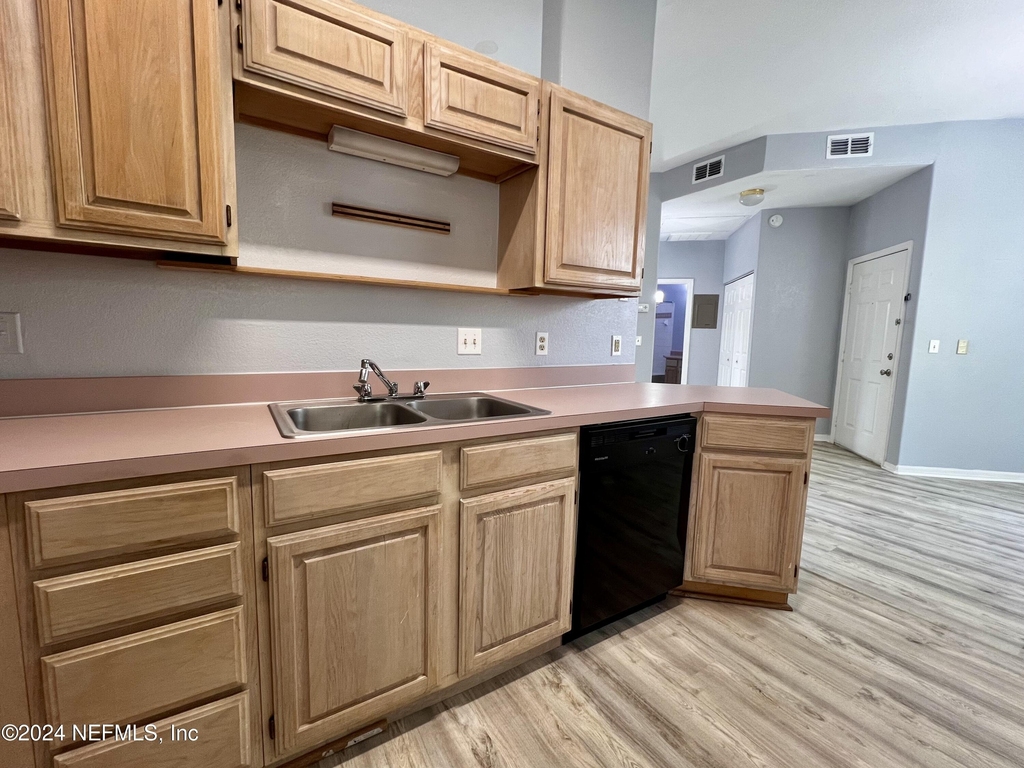 10150 Belle Rive Boulevard - Photo 10