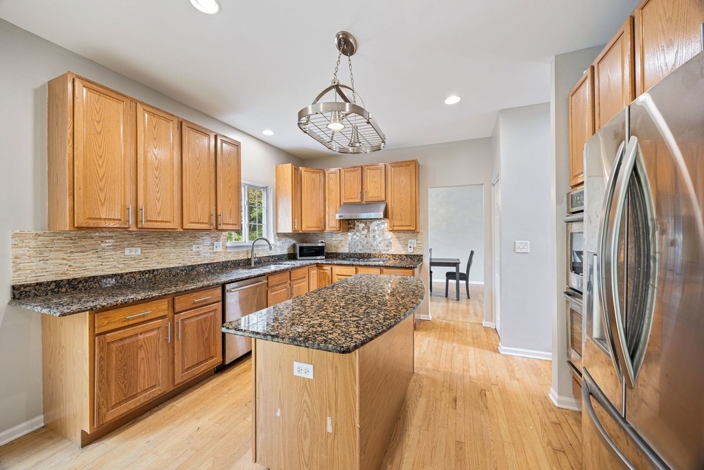 722 Aster Drive - Photo 8