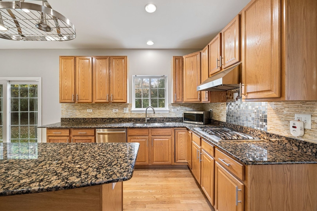 722 Aster Drive - Photo 7
