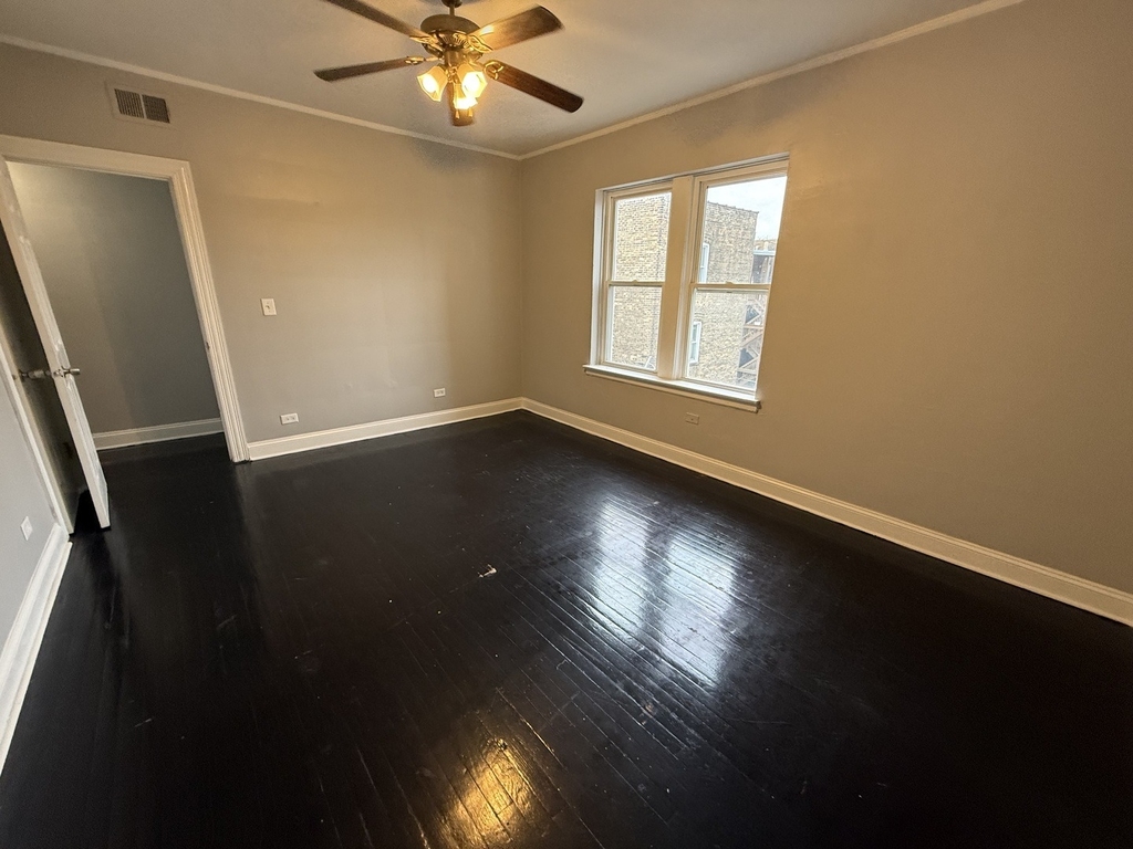 7344 N Damen Avenue - Photo 11