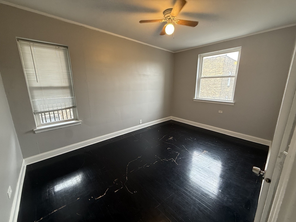 7344 N Damen Avenue - Photo 8