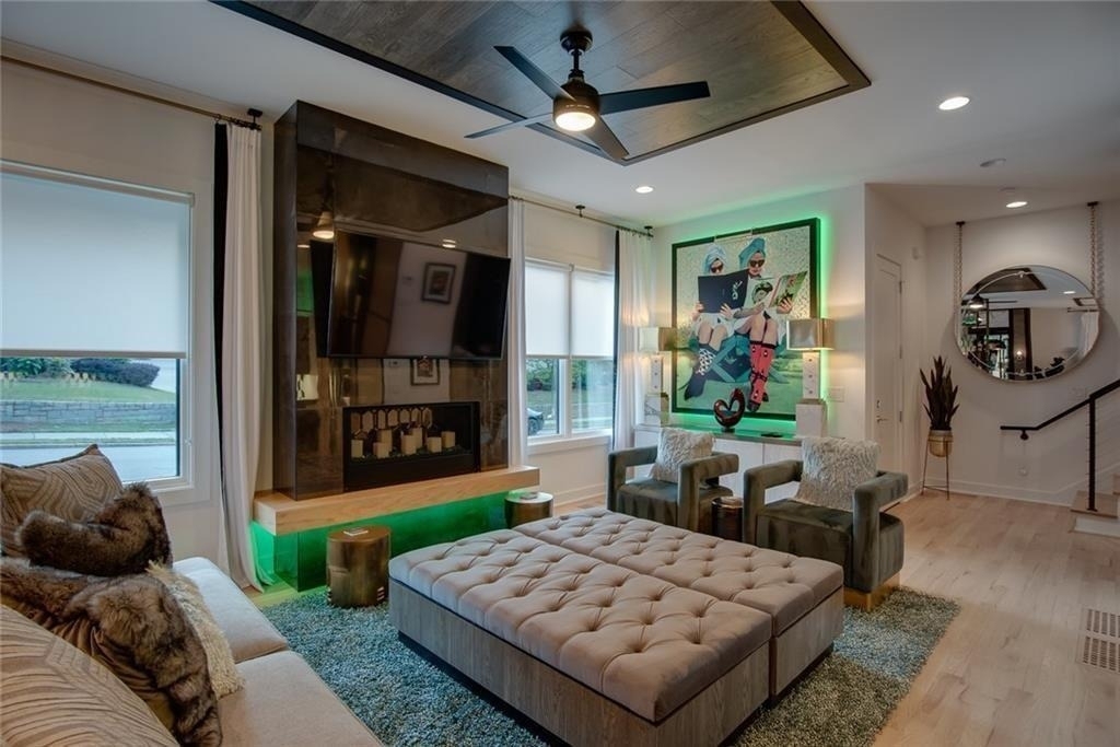 669 East Avenue Ne - Photo 41