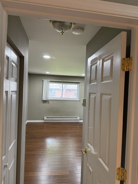1900 W Knightsbridge Drive - Photo 3