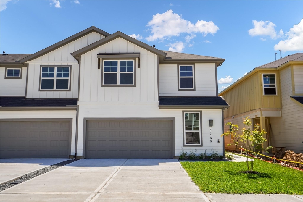 27935 Western Creek Court - Photo 1