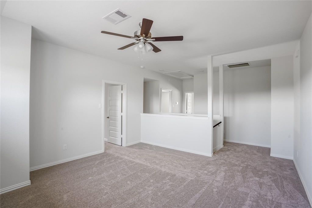 27935 Western Creek Court - Photo 9