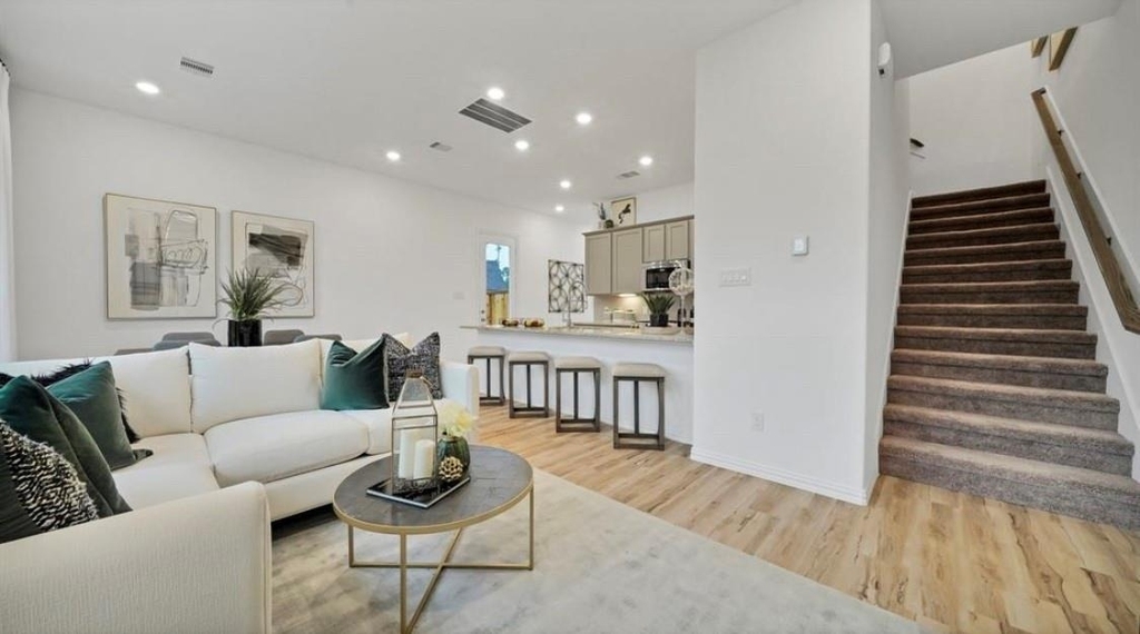 630 Aspen Falls Court - Photo 4