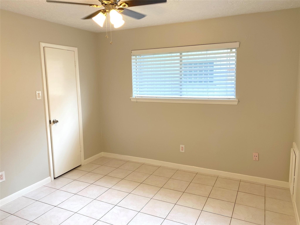 14934 Elmont Drive - Photo 26